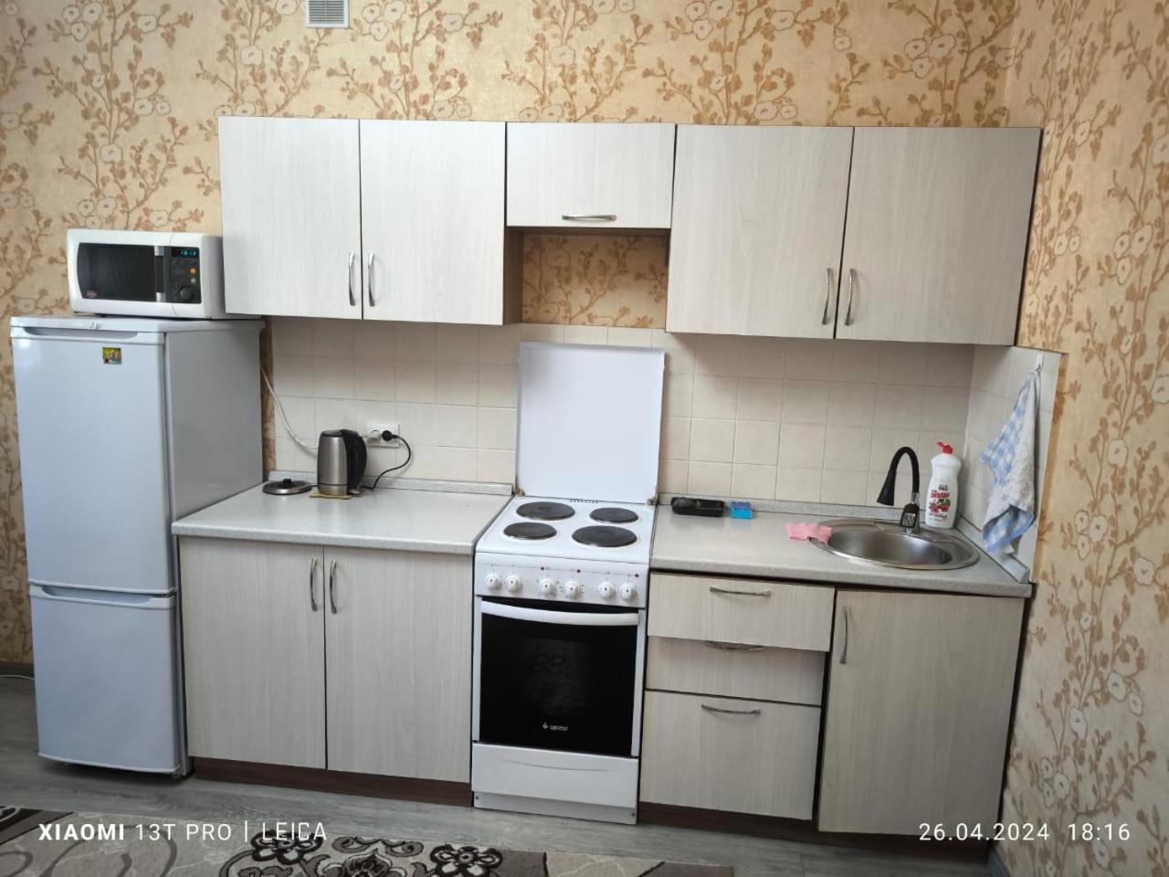 Уютная Квартира Комфорт Класса112 อัสตานา ภายนอก รูปภาพ
